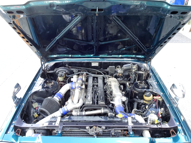 1JZ-GTE twin turbo engine in MX41 MARK 2 GRANDE engine room.