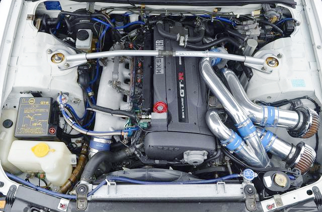 RB26 With HKS GT2530 twin turbo.