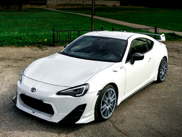 Front exterior of ZN6 TOYOTA GT86 with 1JZ-GTE.