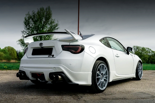 Rear exterior of ZN6 TOYOTA GT86 with 1JZ-GTE.