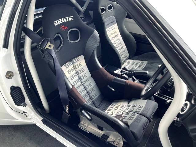 Interior seats of PANDEM WIDEBODY AE86 COROLLA LEVIN GT-APEX.