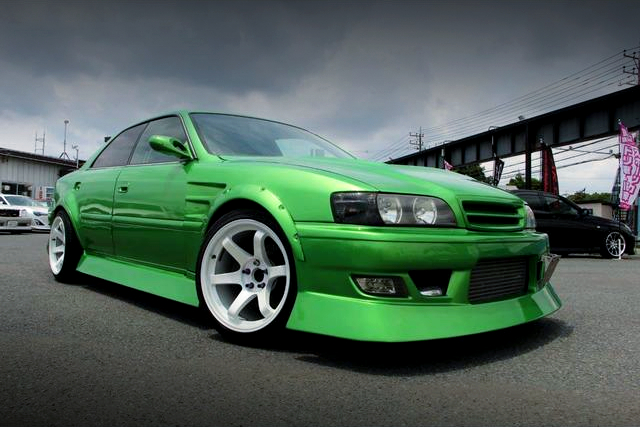 Front exterior of JZX100 CHASER TOURER-V EXCITING PACKAGE.