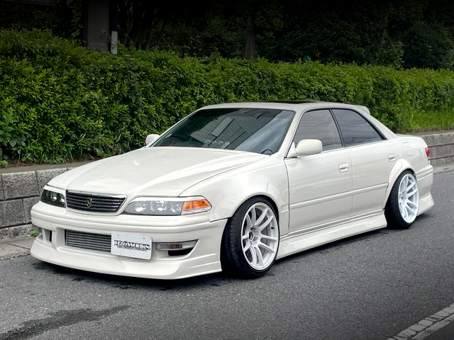 Front exterior of JZX100 MARK 2 TOURER-V.