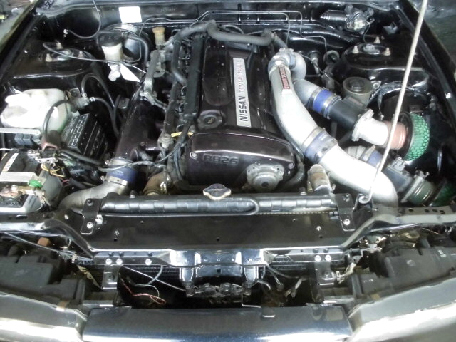 RB26 twin-turbo engine in S13 SILVIA Qs engine room.