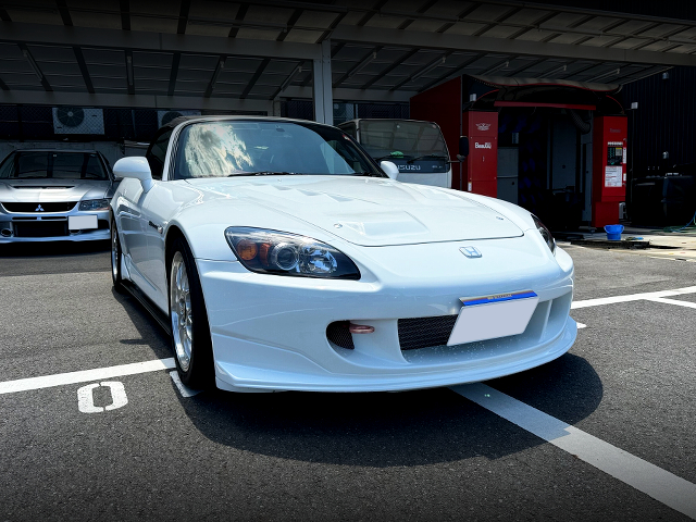 Front exterior of AP1 S2000 with HKS SUPERCHARGER.