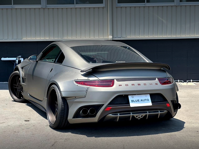 Rear exterior of Z33 FAIRLADY Z VERSION ST.