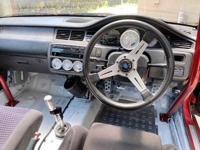 Dashboard of EG6 CIVIC SiR2.