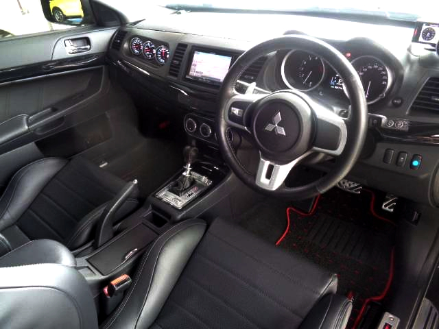 Interior of LANCER EVOLUTION X GSR FINAL EDITION MONSTER 365SPEC.