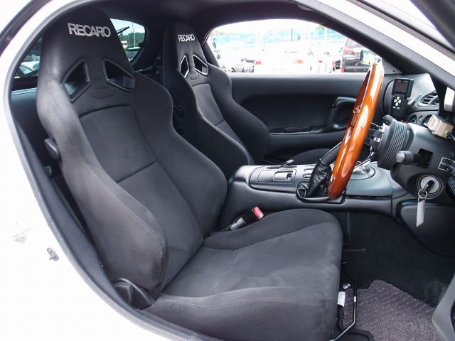 Interior seats of FD3S RX-7 TYPE-RS.