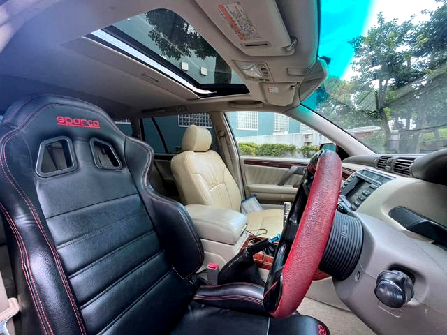 Interior seats of JZS171W CROWN ESTATE ATHLETE-V.