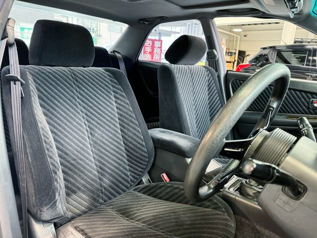 Interior seats of JZX100 MARK 2 TOURER-V.