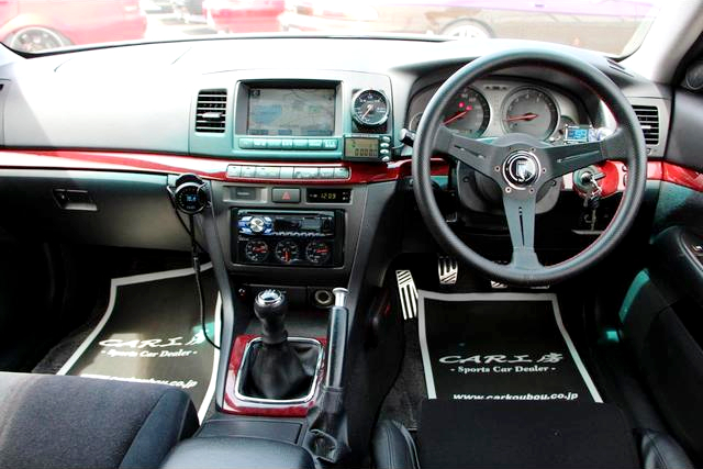 Dashboard of JZX110 MARK 2 GRANDE iR-V.