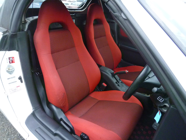 Interior seats of ZZW30 MR-S S-EDITION.