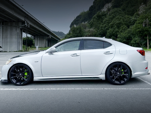 Side exterior of GSE21 LEXUS IS350 VERSION L with SARD 6MT CONVERSION KIT.