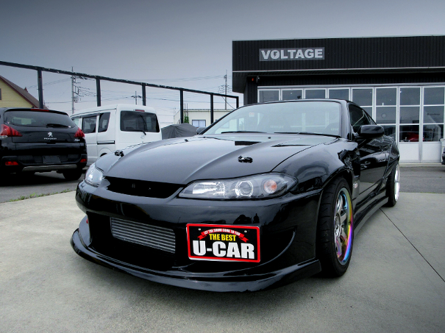 Front exterior of S15 SILVIA SPEC-R V-PACKAGE.