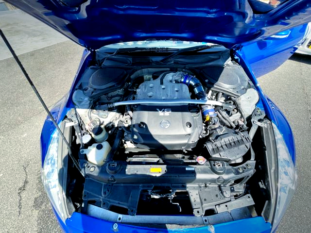 VQ35DE 3500cc V6 engine.