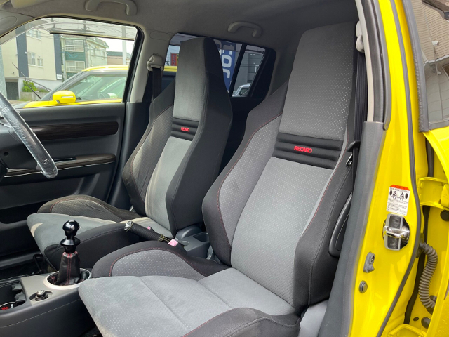 Interior seats of ZC31S SUZUKI SWIFT SPORT.