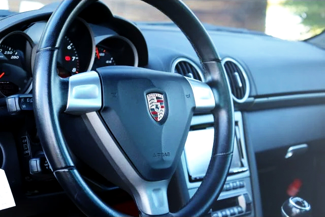 Steering wheel and dashboard of PANDEM WIDEBODY 987 PORSCHE CAYMAN.