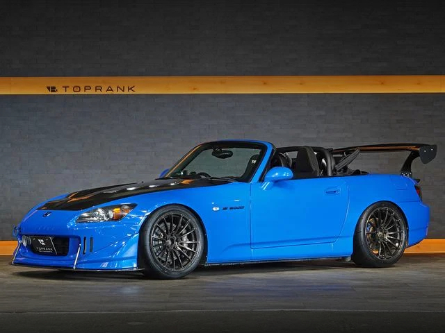 Front exterior of AP2 HONDA S2000 TYPE-S.