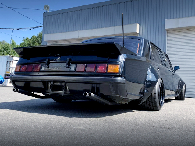 Rear exterior of VG45 TOYOTA CENTURY LIMOUSINE.