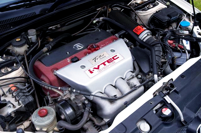 K20A i-VTEC engine.