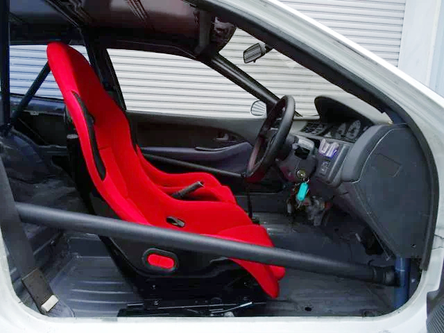 Interior of EG6 CIVIC SiR2.