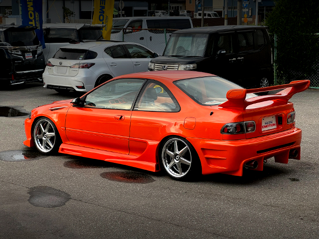 Rear side exterior of EJ1 CIVIC COUPE.