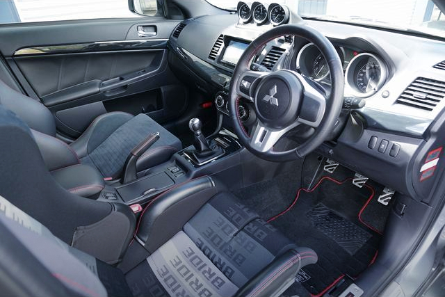 Dashboard of LANCER EVOLUTION FINAL EDITION.