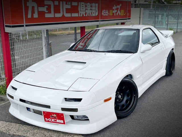 Front exterior of WIDEBODY FC3S SAVANNA RX-7 GT-R.