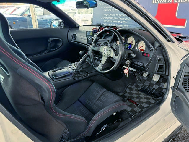 Interior dashiboard of FD3S RX-7 TYPE R BATHURST.