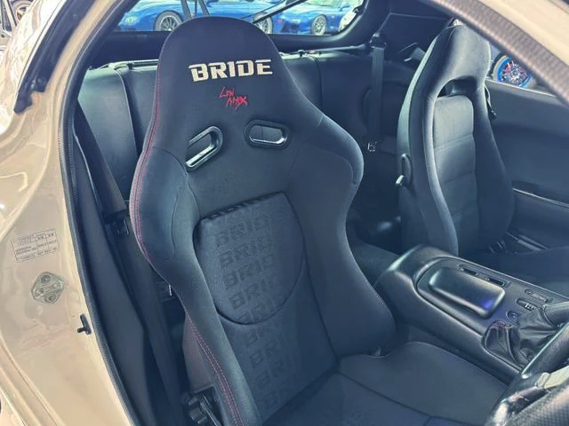 BRIDE seat.