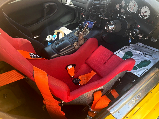 Interior of PAN-SPEED GT WIDEBODY FD3S RX-7.