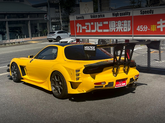 Rear exterior of PAN-SPEED GT WIDEBODY FD3S RX-7.