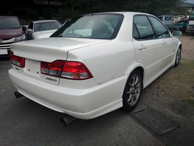 Rear exterior of CL1 TORNEO EURO-R with ISUZU ASKA conversion.