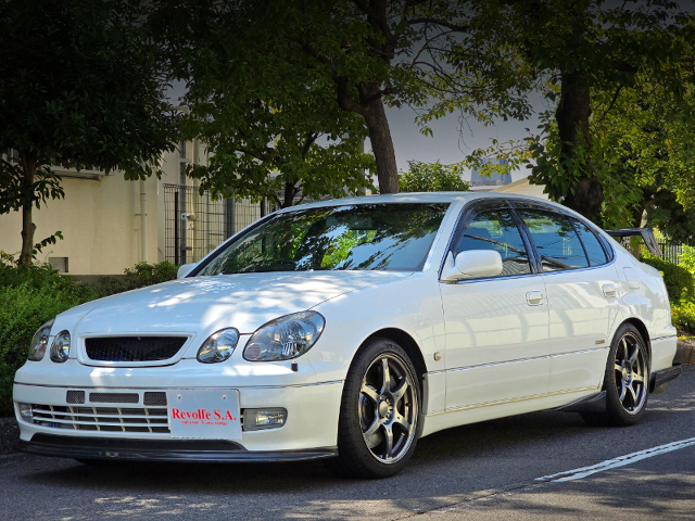 Front exterior of JZS161 ARISTO V300 VERTEX EDITION.