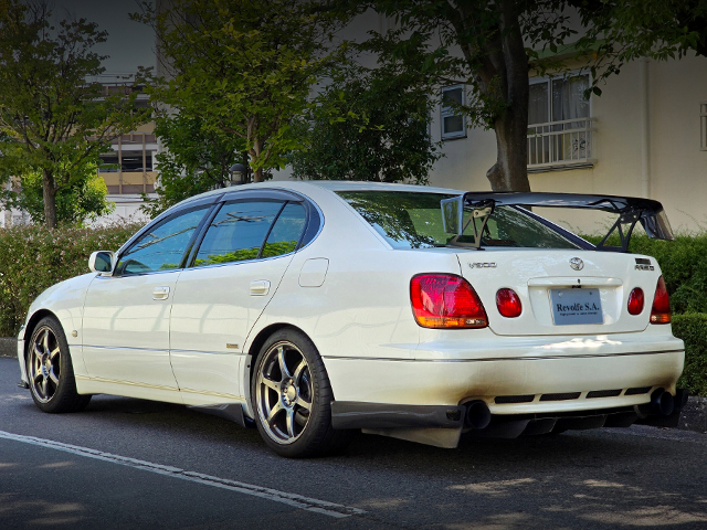 Rear exterior of JZS161 ARISTO V300 VERTEX EDITION.