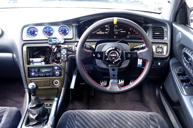 Interior of JZX100 CHASER TOURER-V.