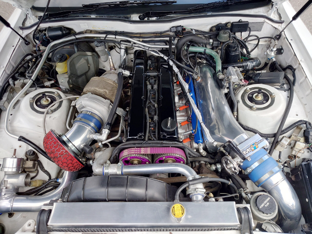 1JZ-GTE with Big single turbo.