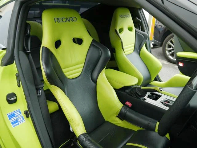 RECARO seats.