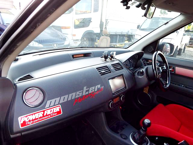 Interior of ZC31S SUZUKI SWIFT SPORT.