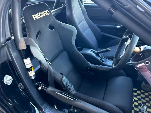 Interior seats of ZZW30 TOYOTA MR-S.