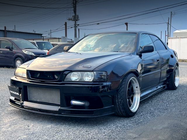 Front exterior of KAZAMA WIDEBODY JZX100 CHASER TOURER-V.