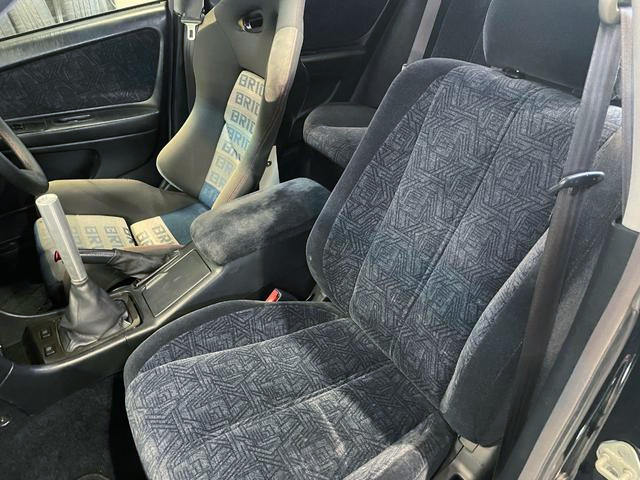 Interior seats of 6th Gen CHASER.