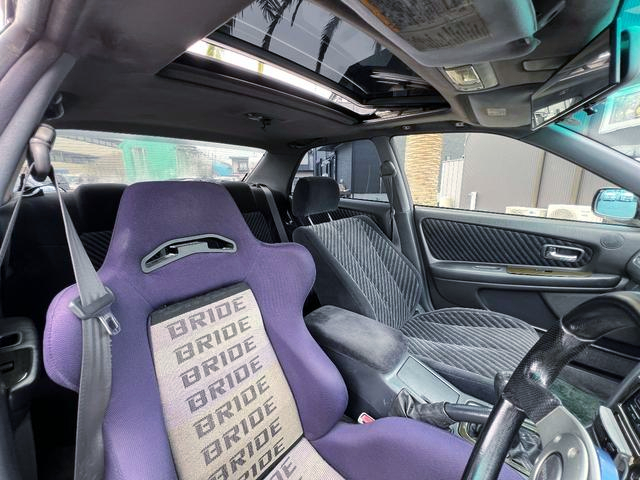 Interior seats of JZX100 CHASER TOURER-V.