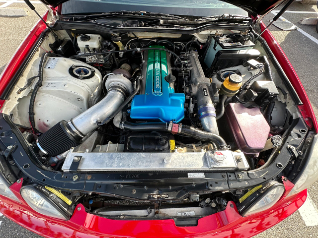 2JZ-GTE with GT35 single turbo.