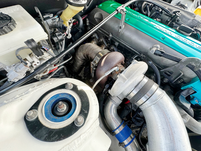 GT35 turbocharger on 2JZ-GTE.