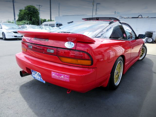 Rear exterior of NISSAN 180SX TYPE-3.