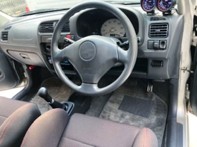 Dashboard of 5th Gen SUZUKI ALTO 5-DOOR Lb SPECIAL.