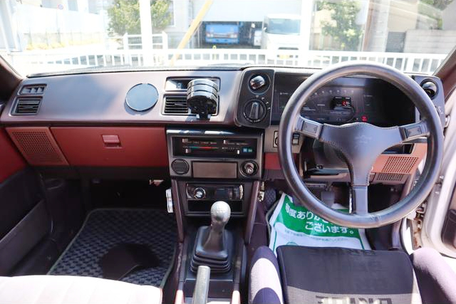 Dashboard of AE86 TRUENO GTV to FUJIWARA TOFU SHOP style conversion.