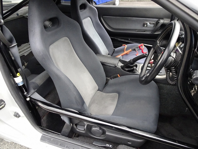 Seats of BNR32 SKYLINE GT-R.